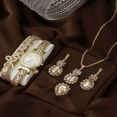 طقم اكسسوارات وساعة كوارتز